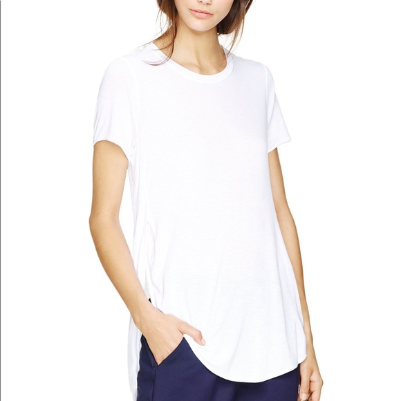 Wilfred Tops - NWT Aritzia Wilfred Capucine T-Shirt (S)